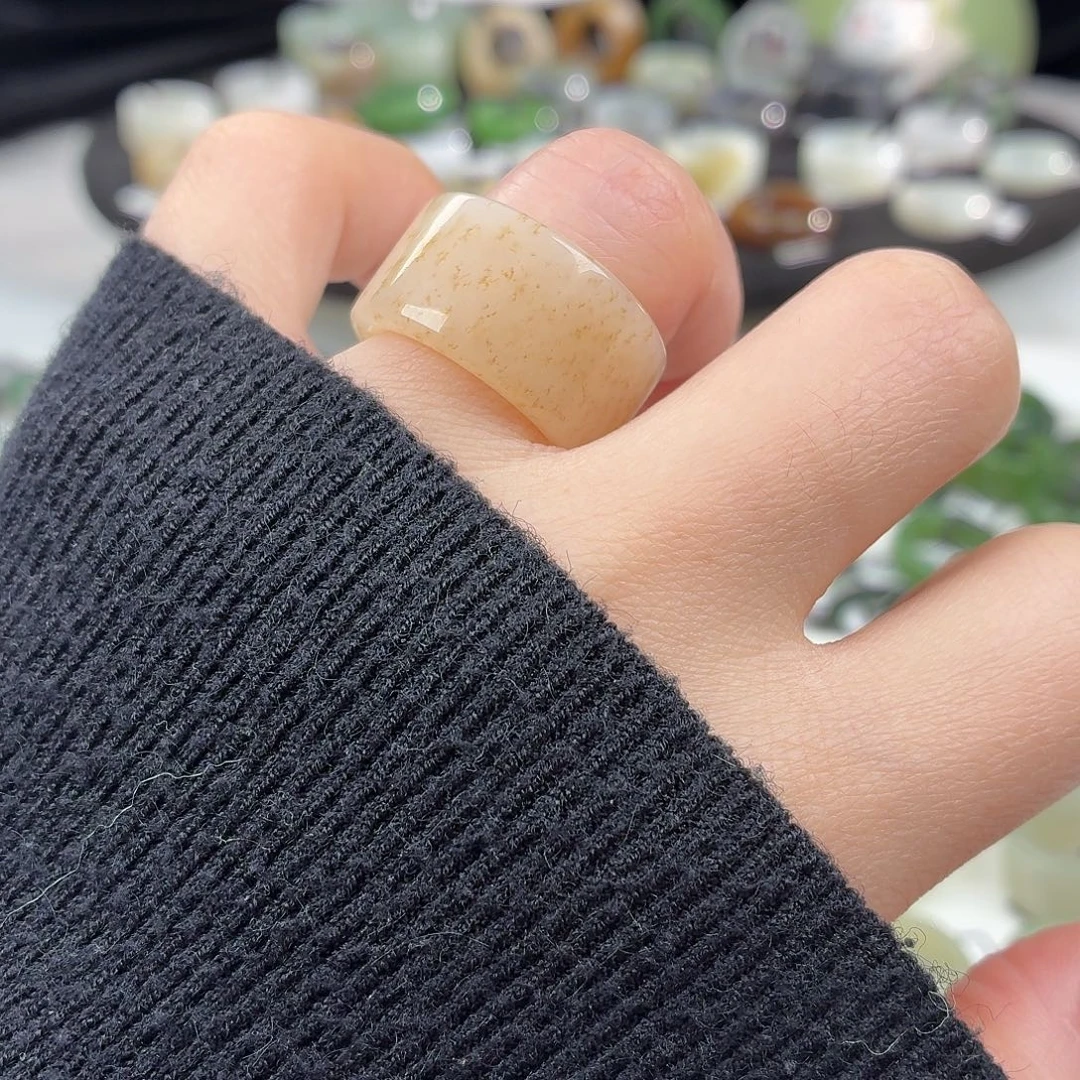 和田玉未镶嵌戒指S26金桂花圆切16.8