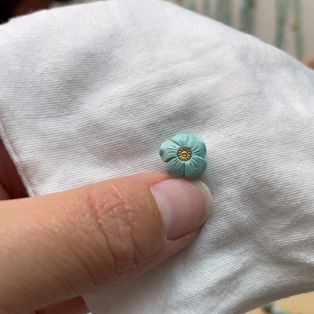 绿松石雕刻件未镶嵌