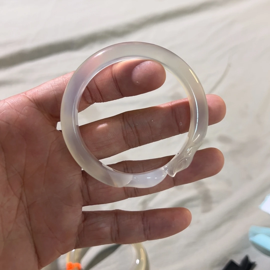 玛瑙/玉髓手镯未镶嵌爱***鱼