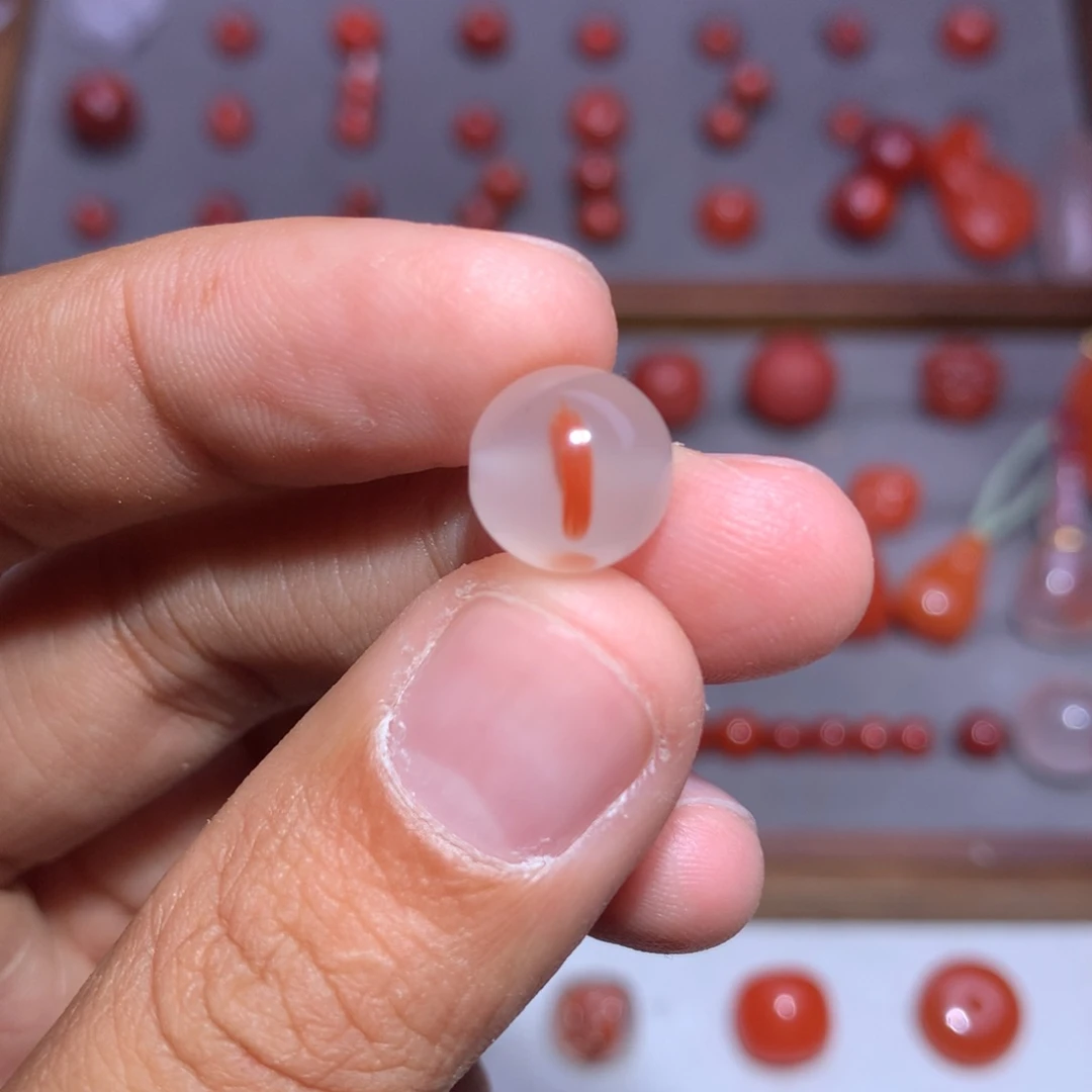 南红玛瑙冰飘圆珠10.2未镶嵌