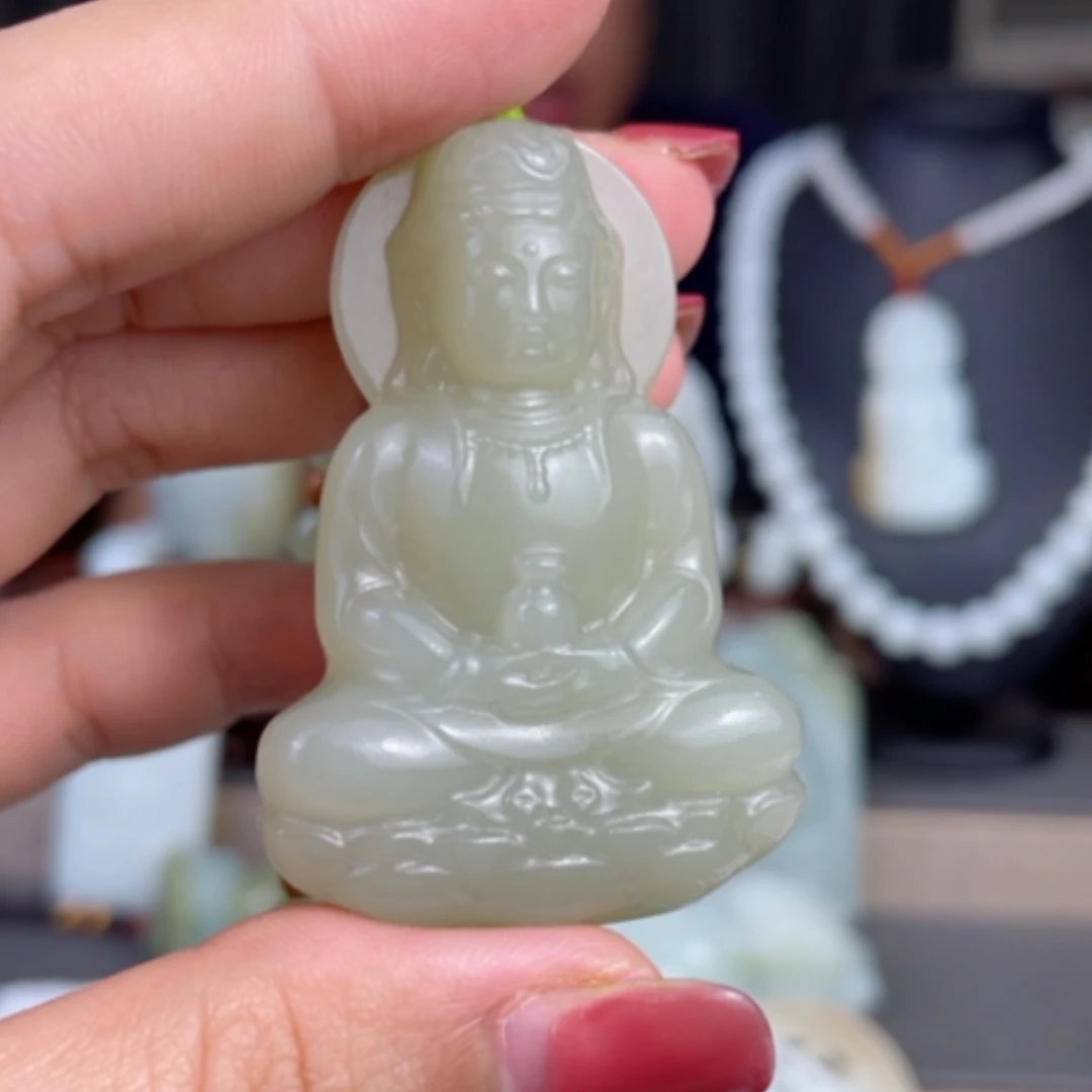 【闪购商品】颈饰未镶嵌和田玉