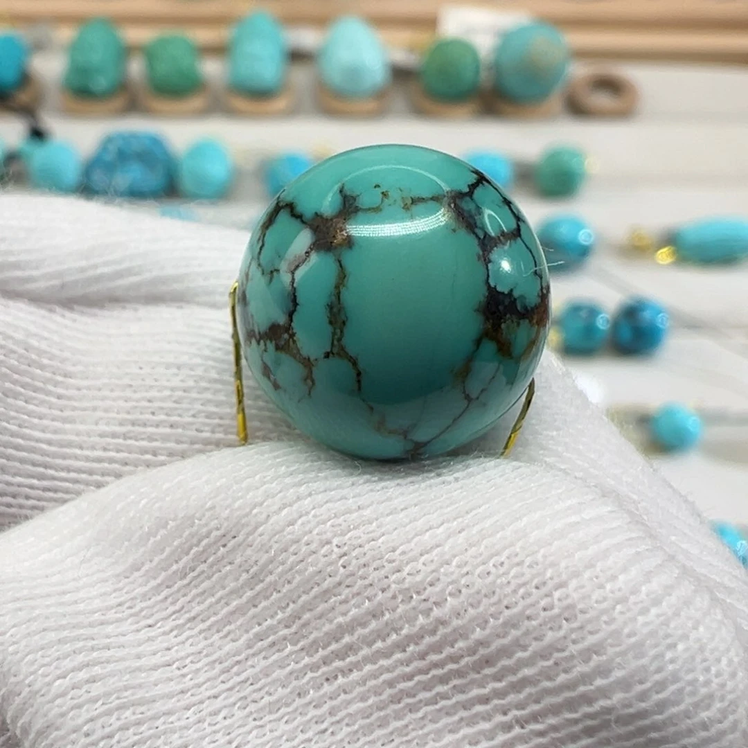 绿松石配饰未镶嵌朱*