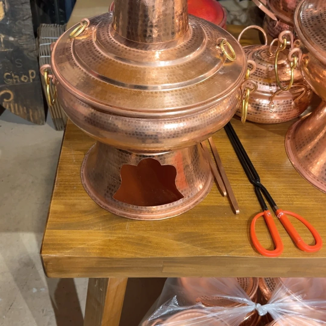 28碳火锅手工锻打工艺