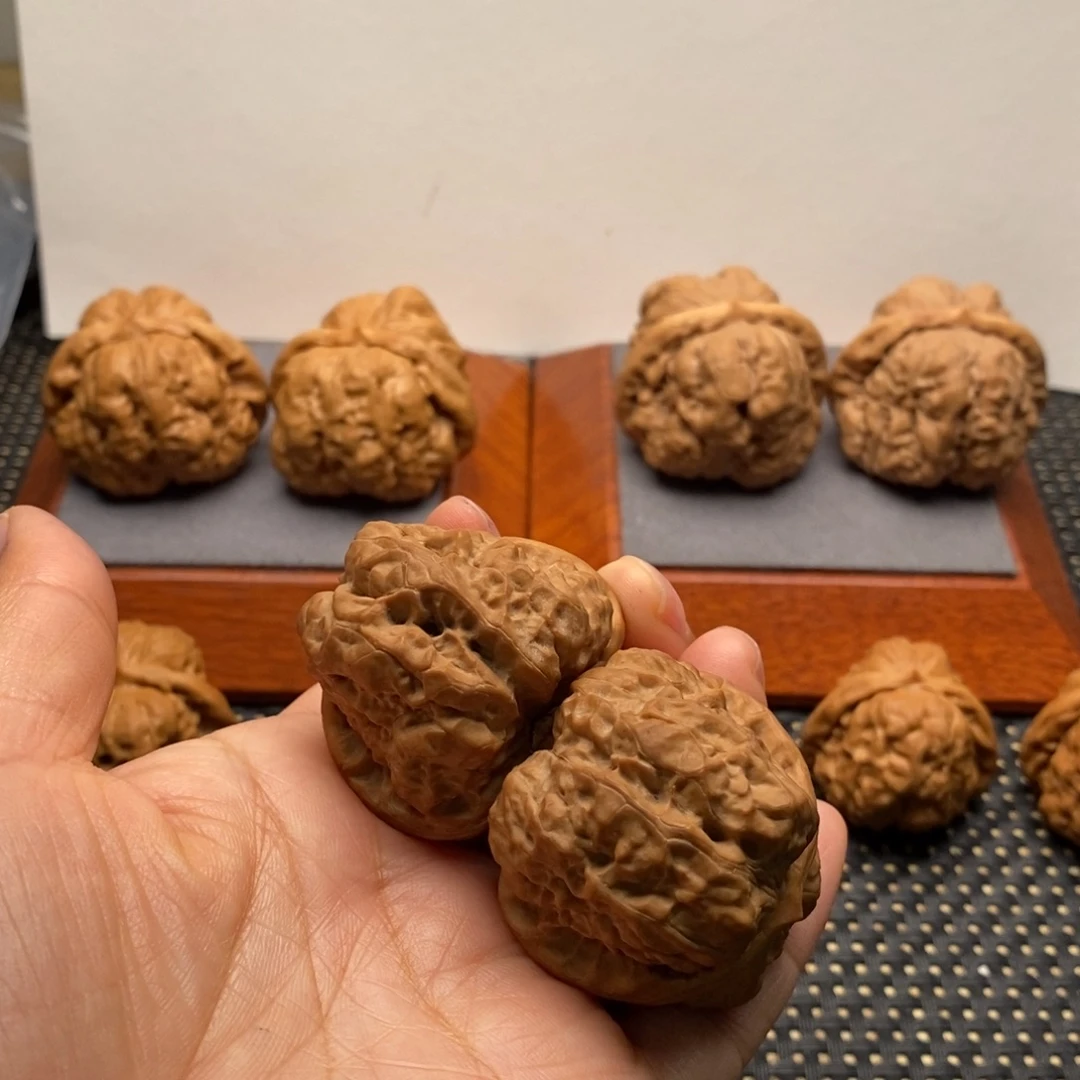 文玩核桃把件白茬边39左右
