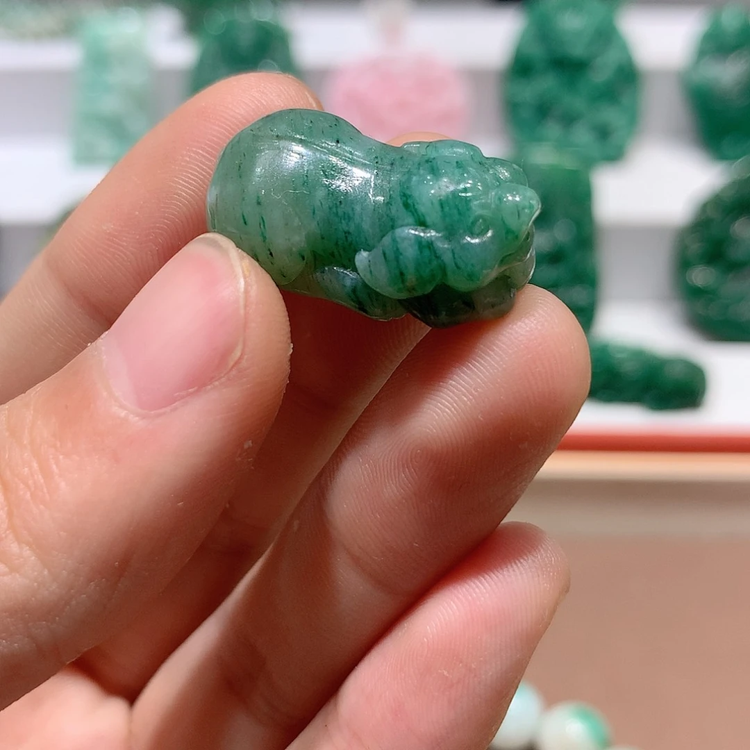 独山玉挂件未镶嵌