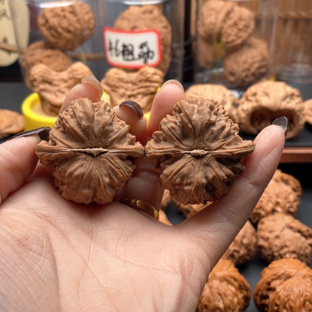 文玩核桃把件云*ㅤ白狮子