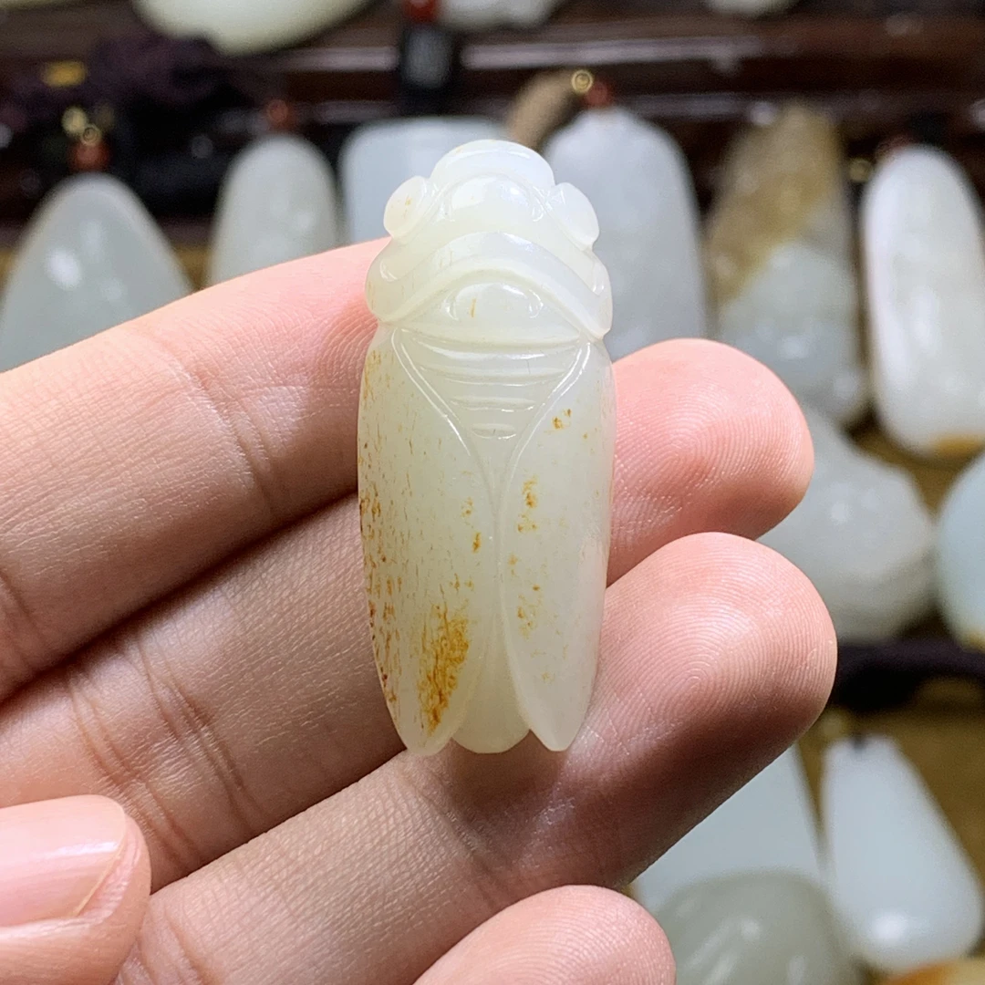 天然和田玉知了吊坠附国检证书