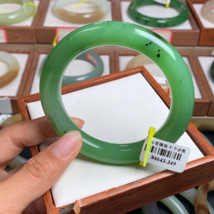 【闪购商品】和田玉手镯未镶嵌5960