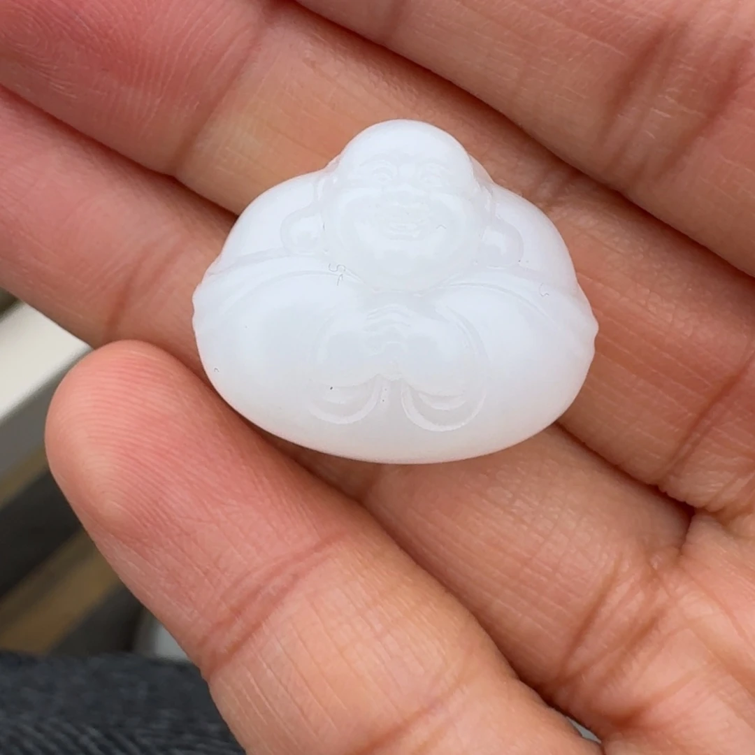 和田玉颈饰未镶嵌俄料白玉抱抱佛TZ多样性拍一发一