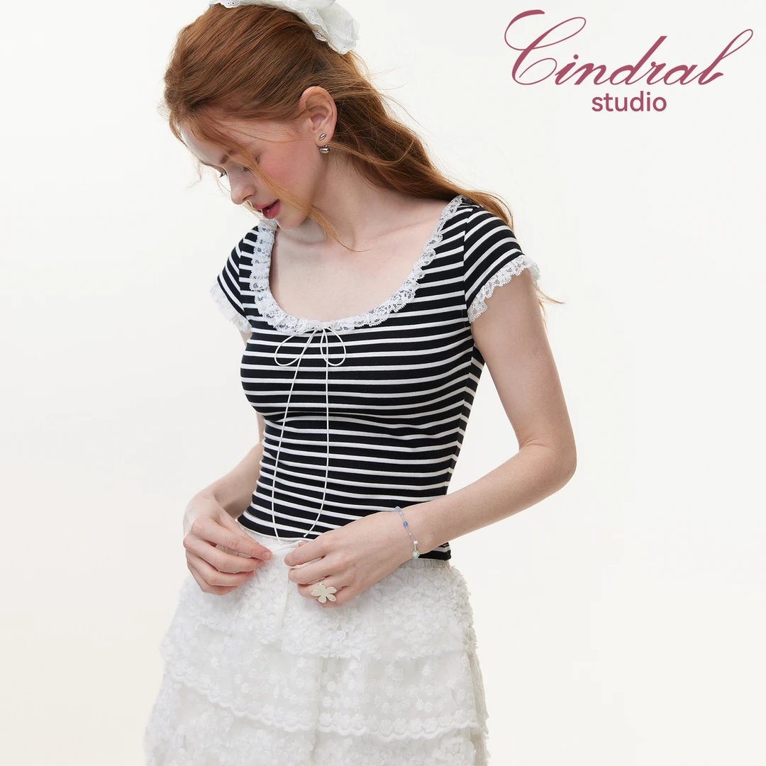 【熙地】修身吸湿排汗黑白薄款时尚甜美条纹直筒型T恤 C85XT0258B