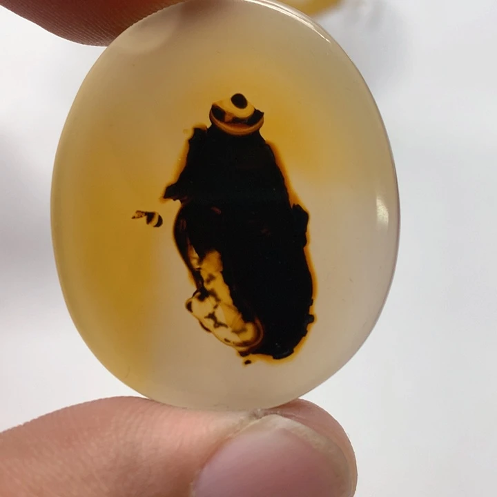 玛瑙/玉髓颈饰未镶嵌手***人