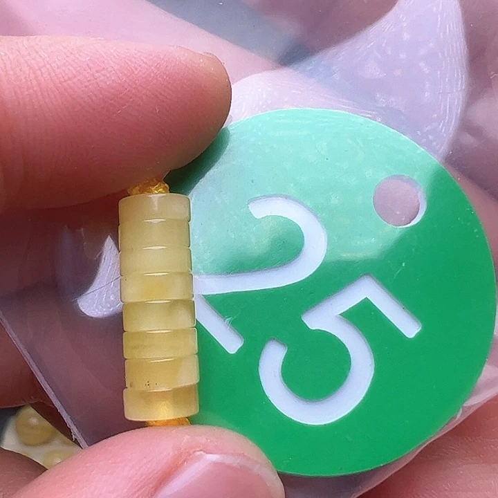 蜜蜡裸石未镶嵌用**人6.3m m