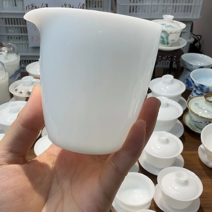 微瑕冰种专场公道杯