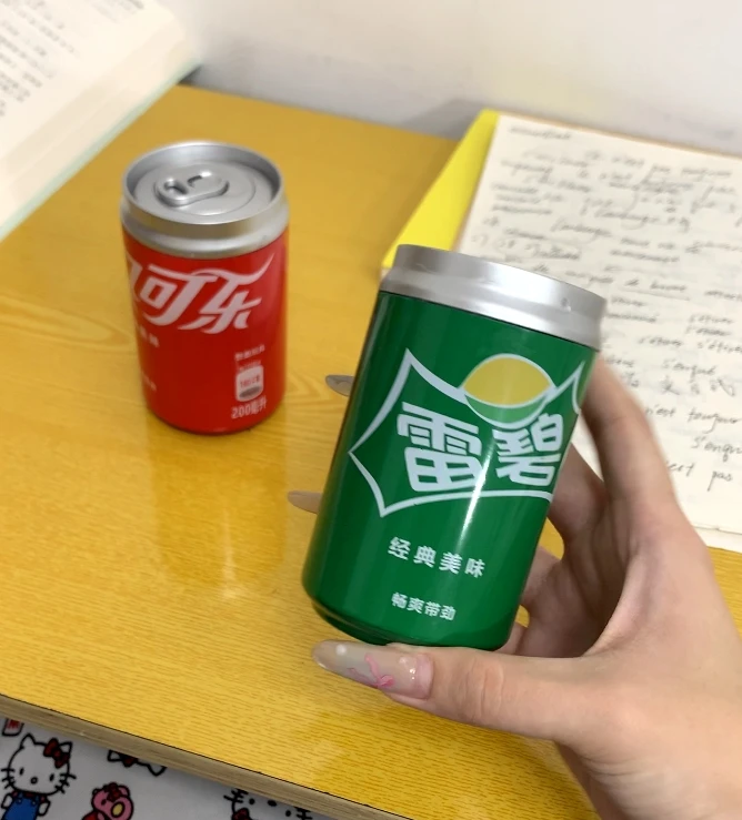 【甜星】整蛊仿真雷碧可乐水枪起瓶器滋水整蛊水枪恶搞朋友同学用品