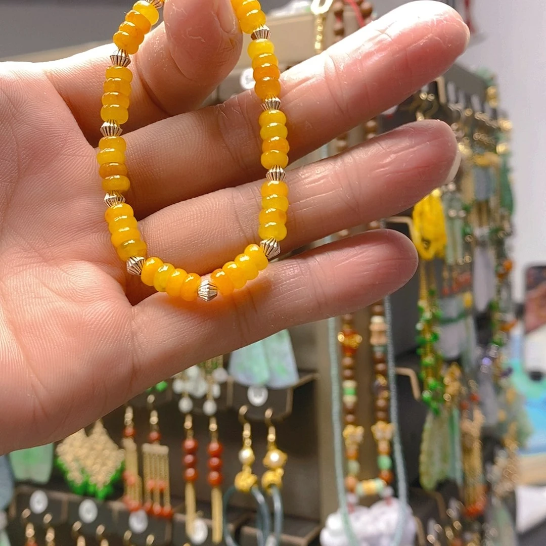 未镶嵌翡翠耳饰翡翠