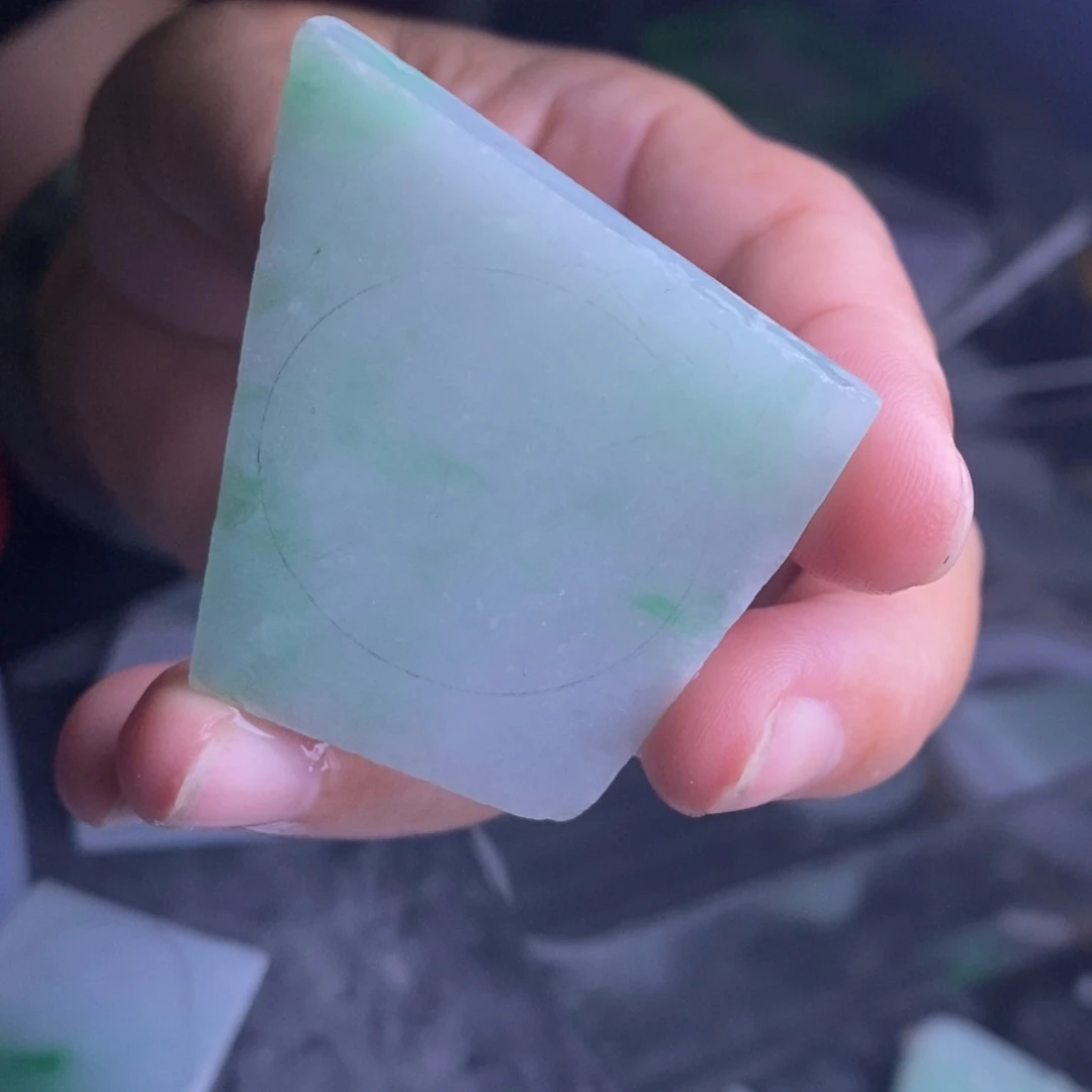 定制翡翠未镶嵌