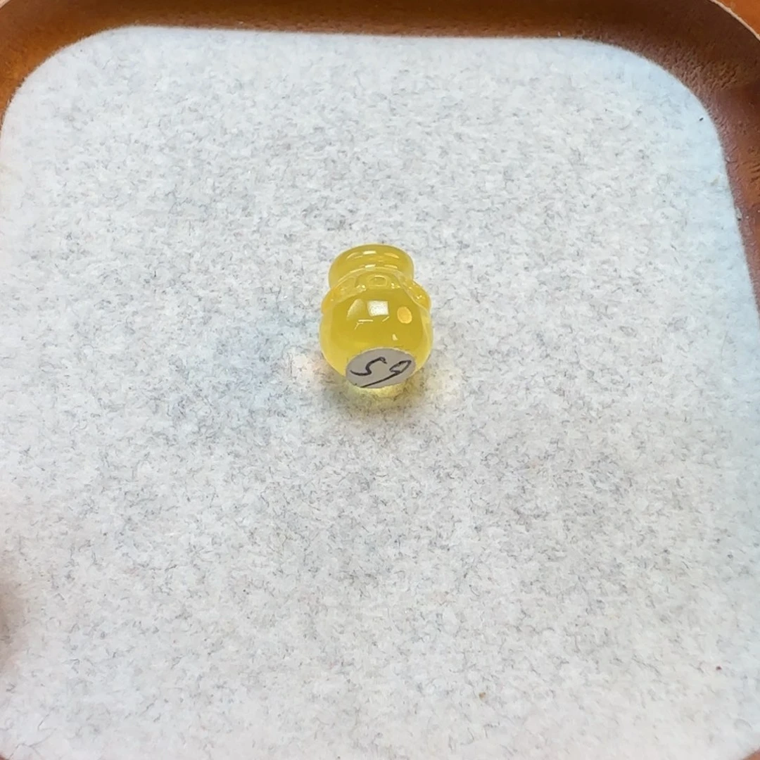 裸石琥珀未镶嵌定制
