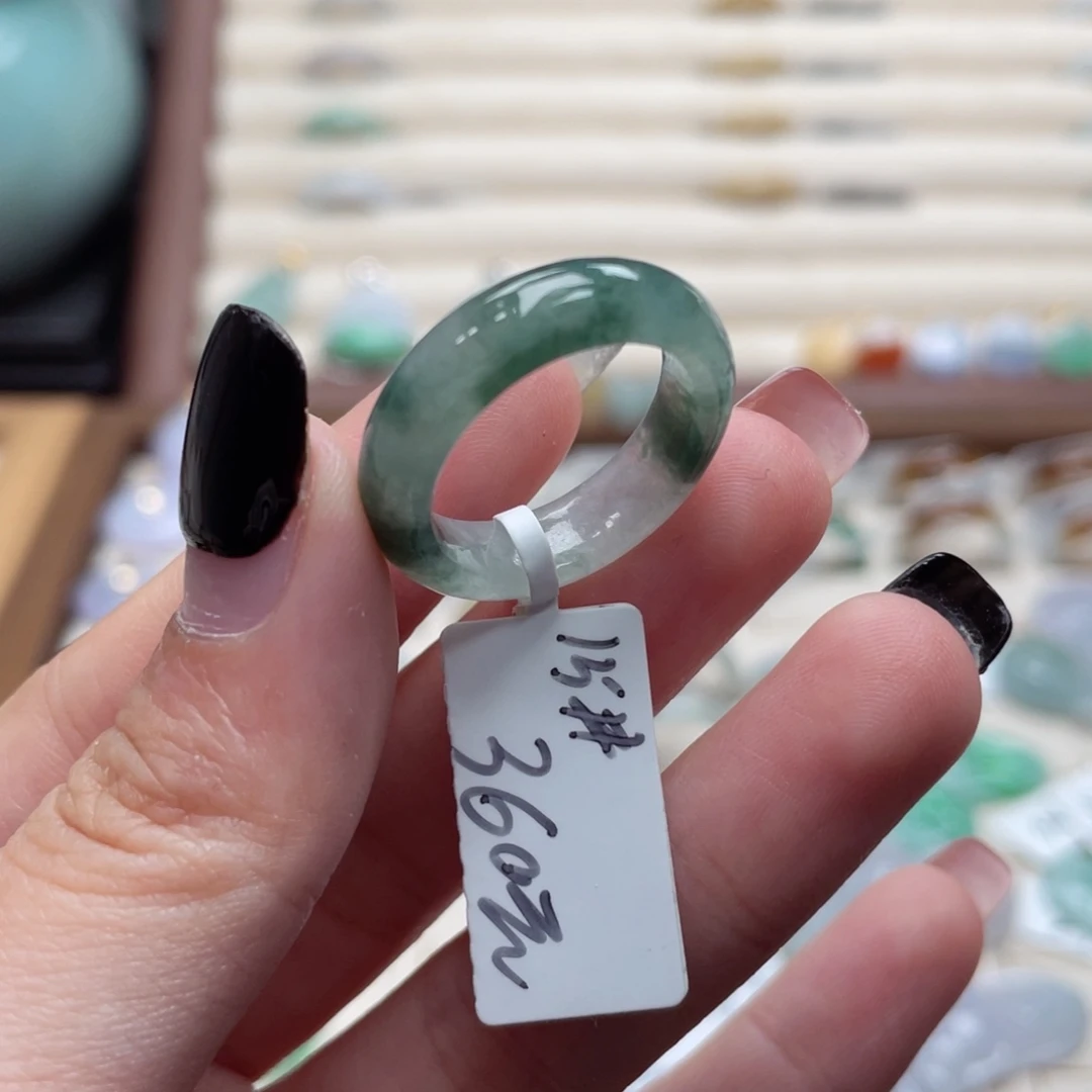 翡翠未镶嵌戒圈a36港圈15冰飘花