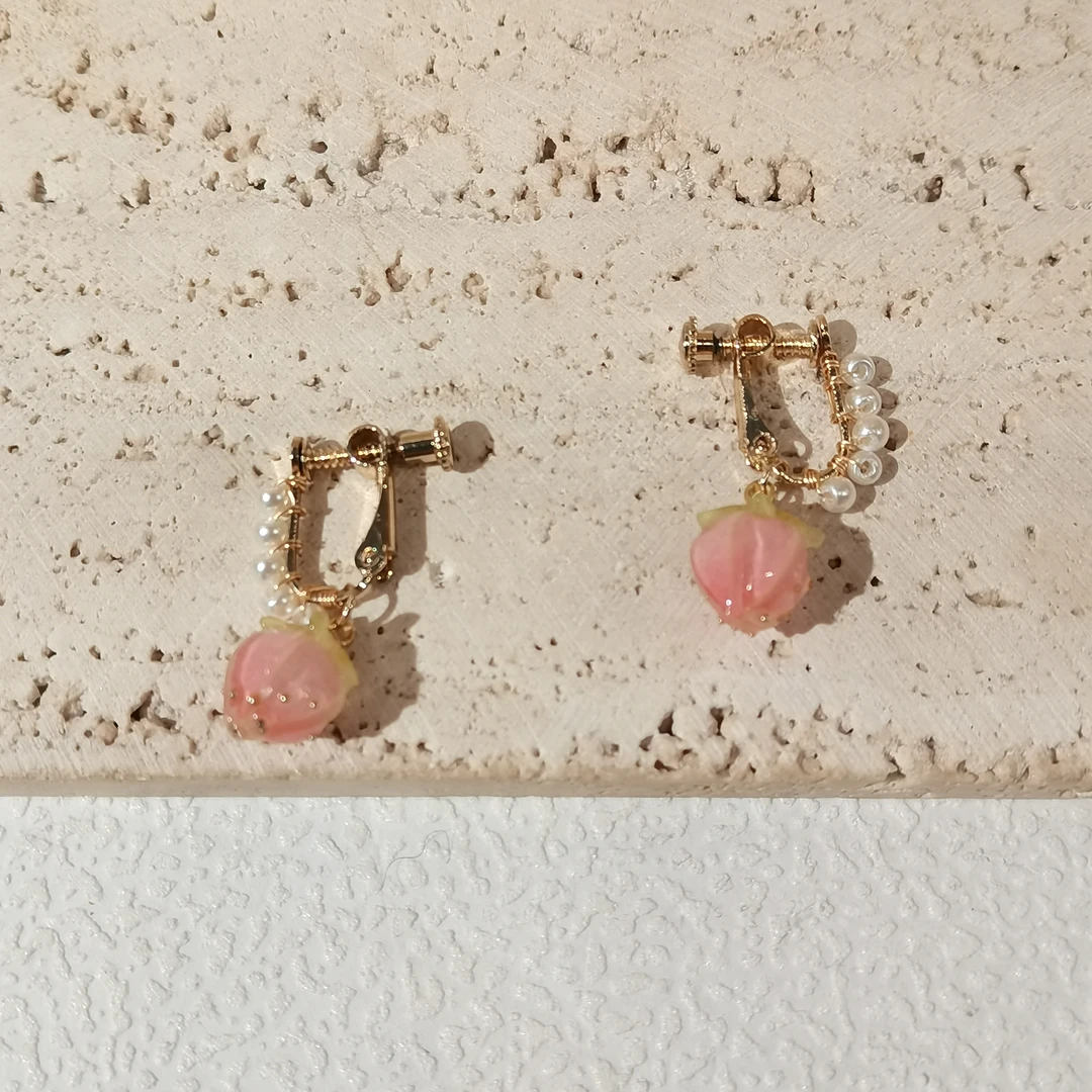 合金耳饰 甜可饰品   时尚百搭可爱草莓耳夹