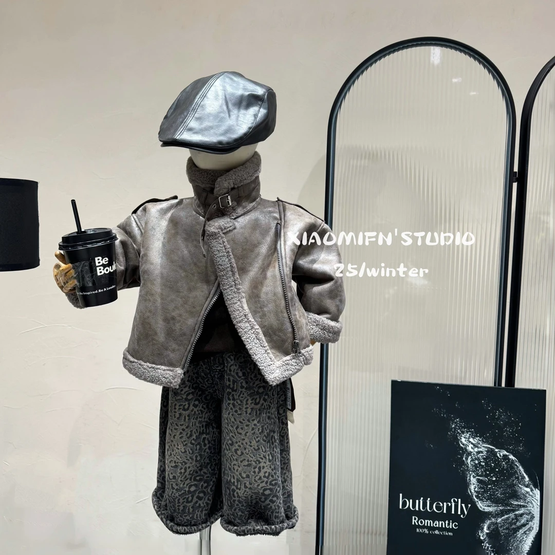 【实体品牌】2025秋冬新款皮毛一体韩版男童洋气外套痞帅童装9915