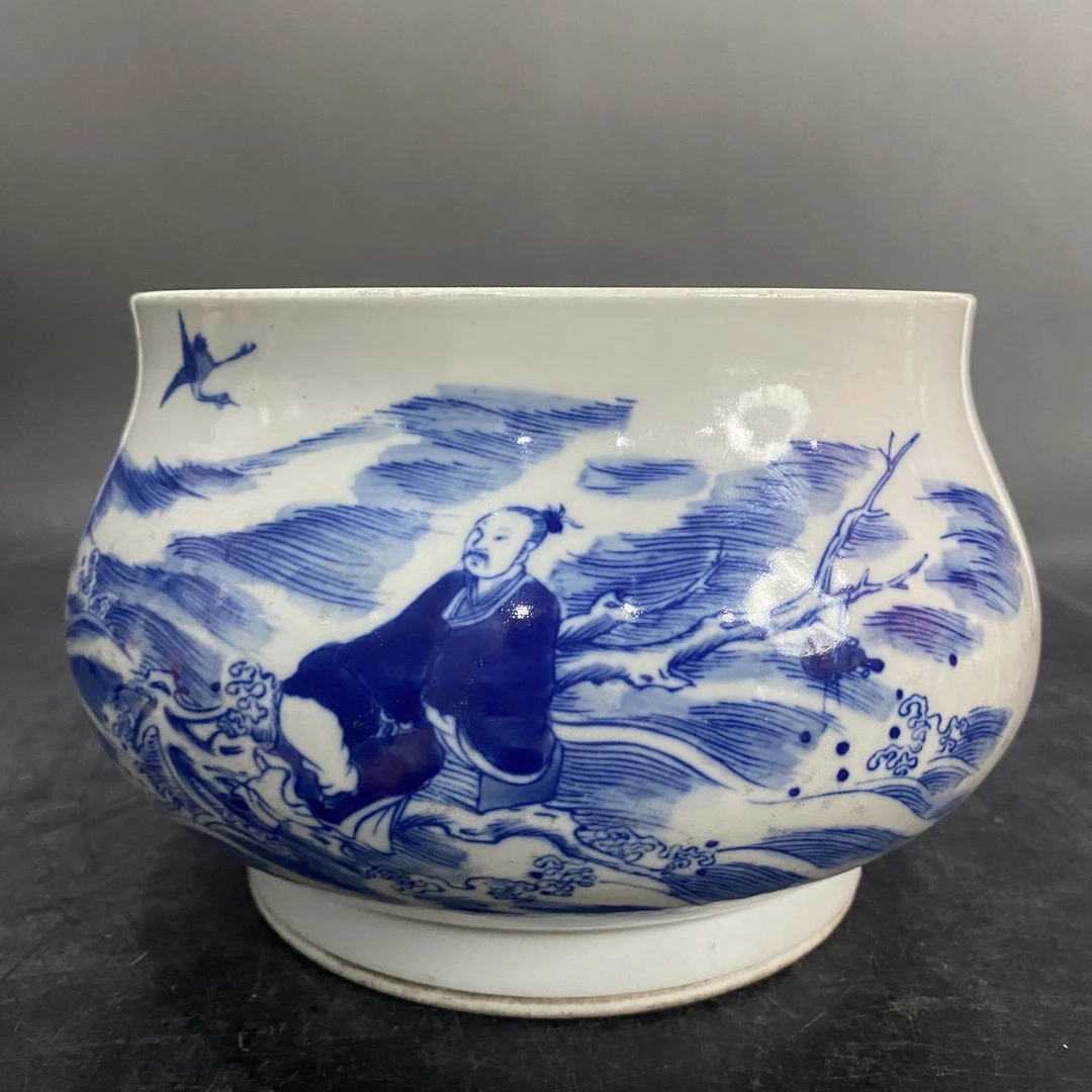 1102 青花人物大水洗