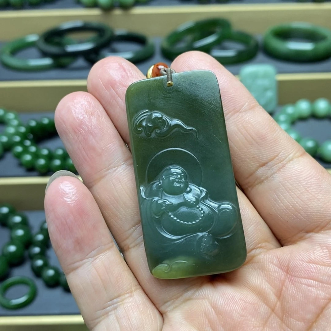 和田玉未镶嵌颈饰冷*