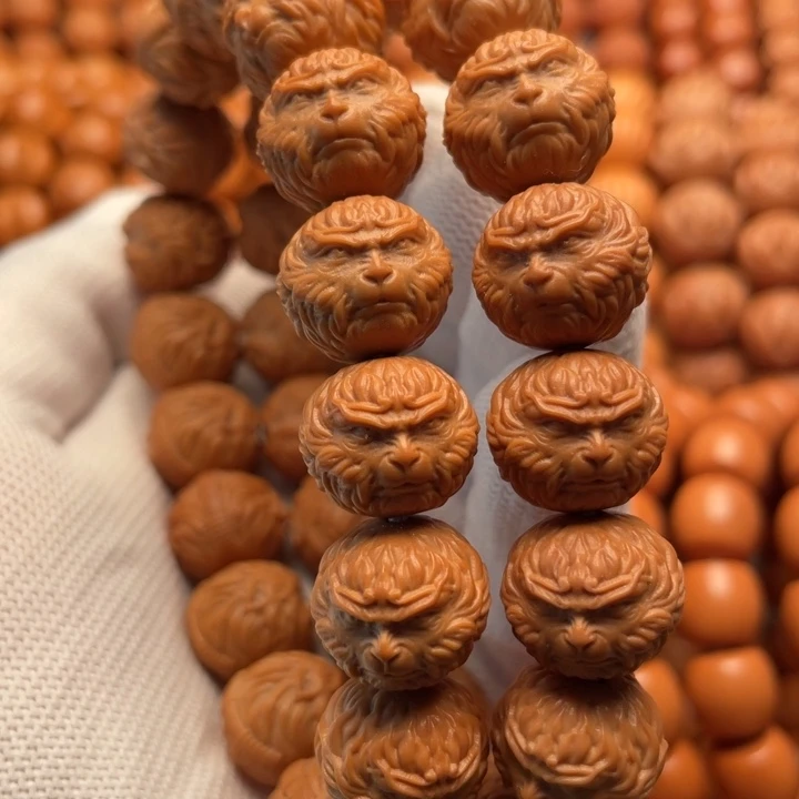 猴头核桃吊坠眼****大斗战胜佛