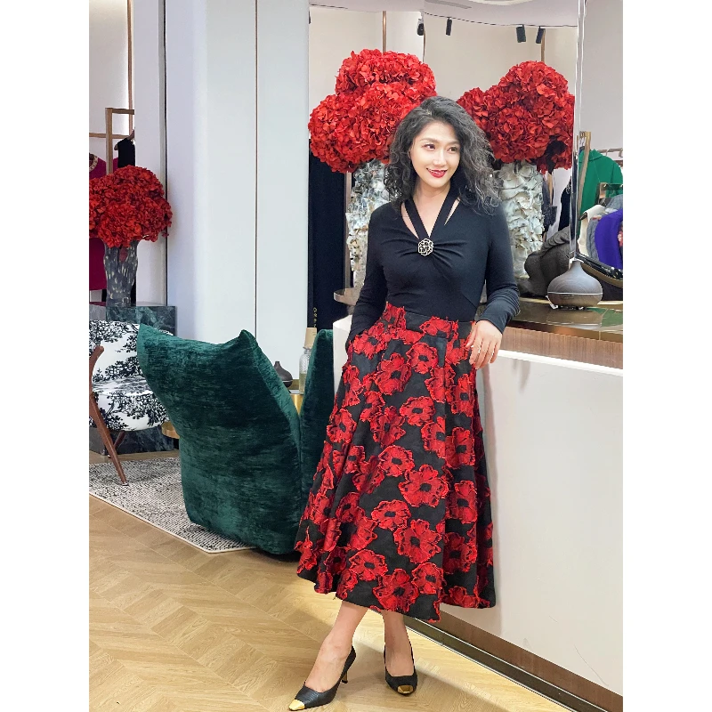 【六丑】新款时尚气质显瘦百搭通勤领口打扭纯色针织衫509ZZS0094