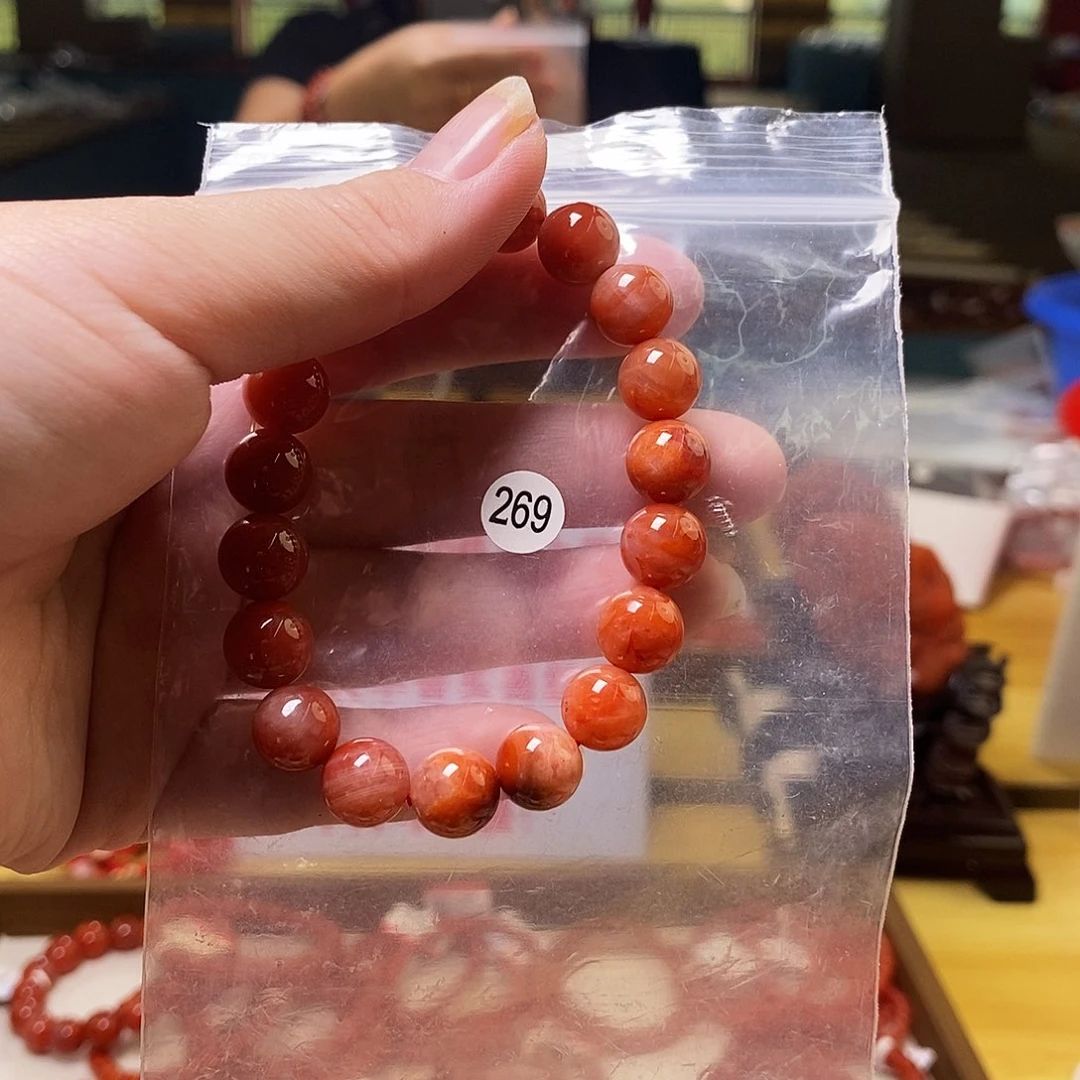 南红玛瑙未镶嵌手链