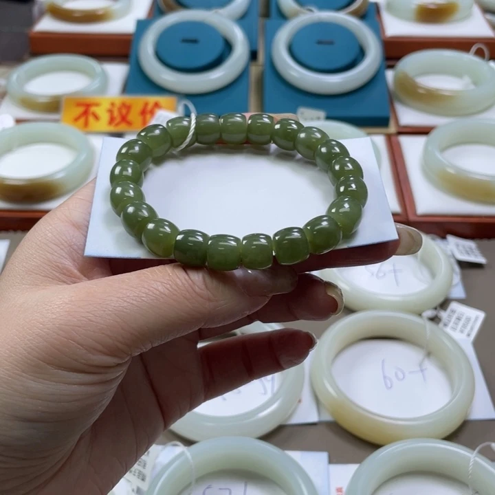和田玉手串未镶嵌