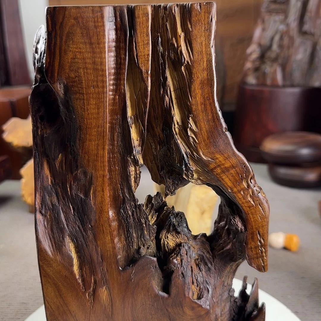 大果紫檀（缅甸花梨）文***室