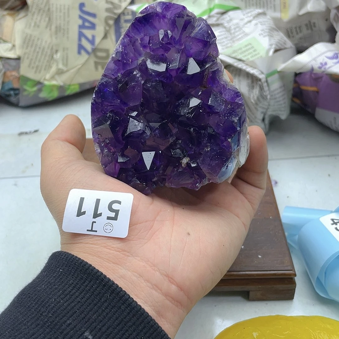 紫晶大型摆件（非配饰）未镶嵌