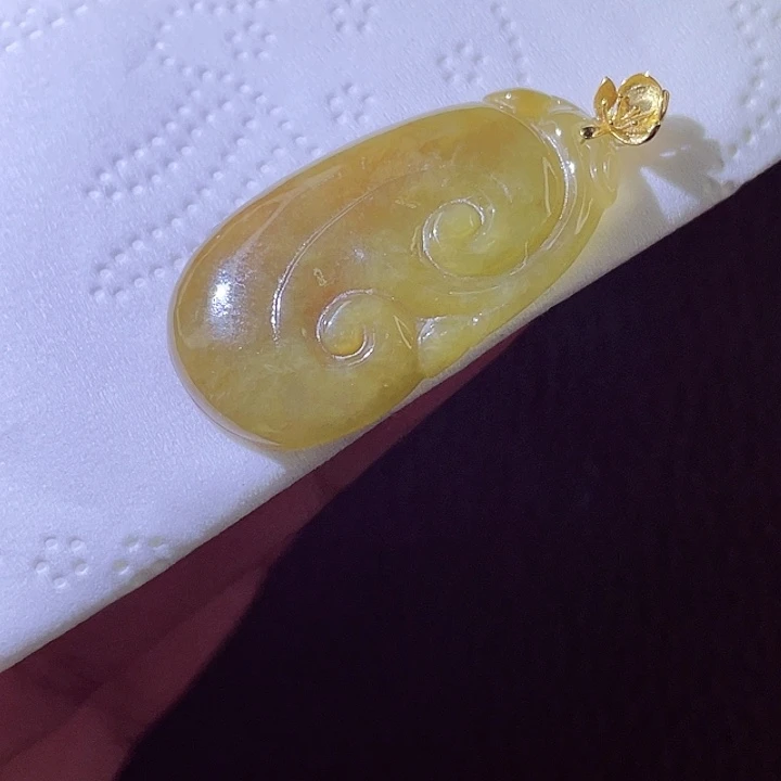 颈饰18K金镶嵌翡翠翡翠