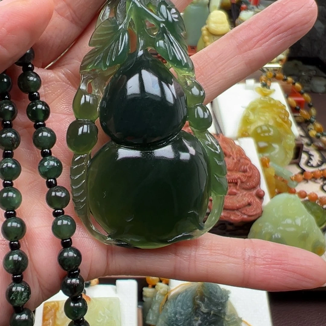 岫玉未镶嵌挂件挂件