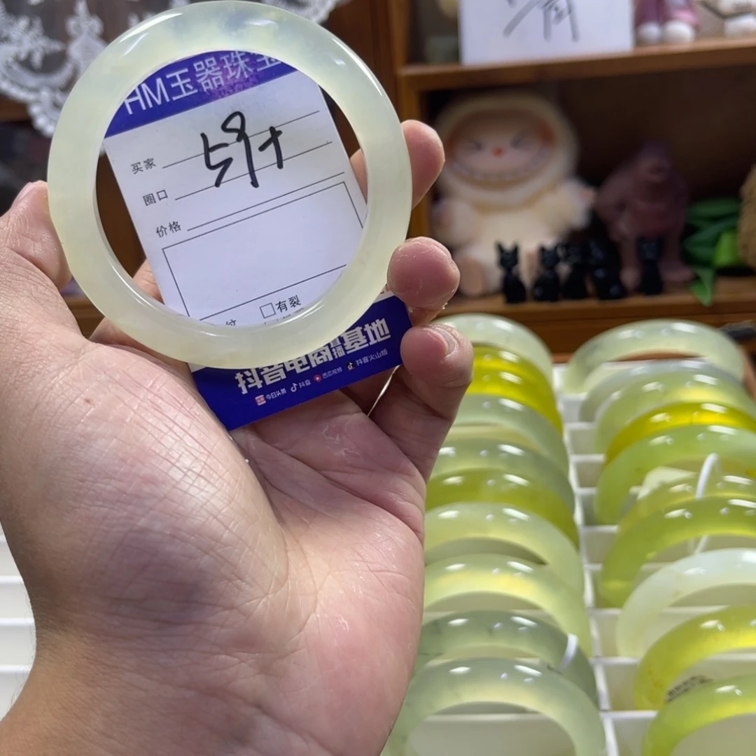 蛇纹石玉未镶嵌手镯218