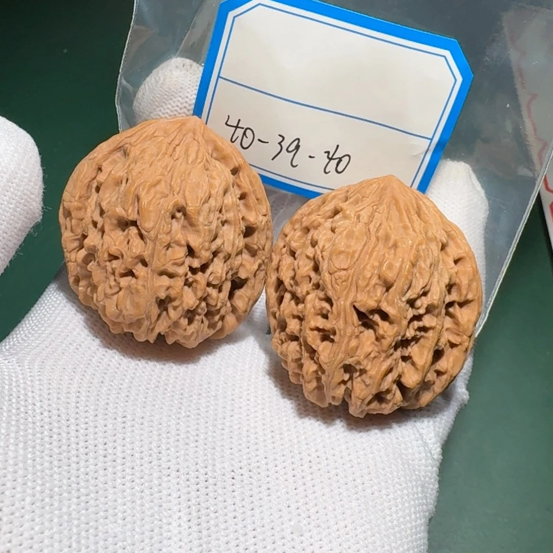 文玩核桃吊坠40号南疆