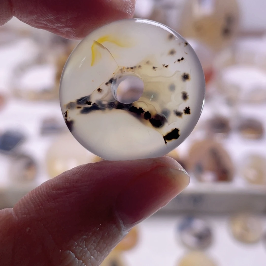 ^***^玛瑙/玉髓未镶嵌珠宝奇石