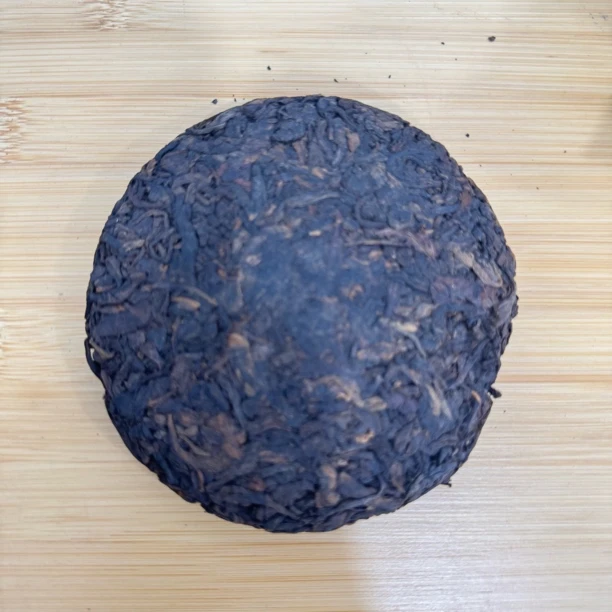 云南普洱熟茶100g饼茶