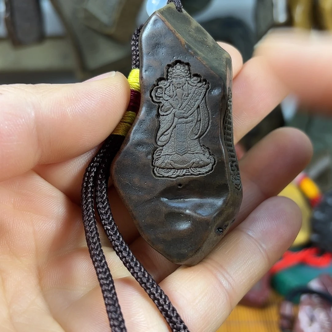 新疆戈壁石原石雕刻18