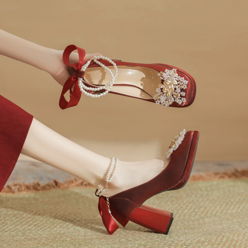 法式绝美粗跟婚鞋新娘鞋厚底不累脚中式婚礼红色结婚高跟鞋秀禾鞋