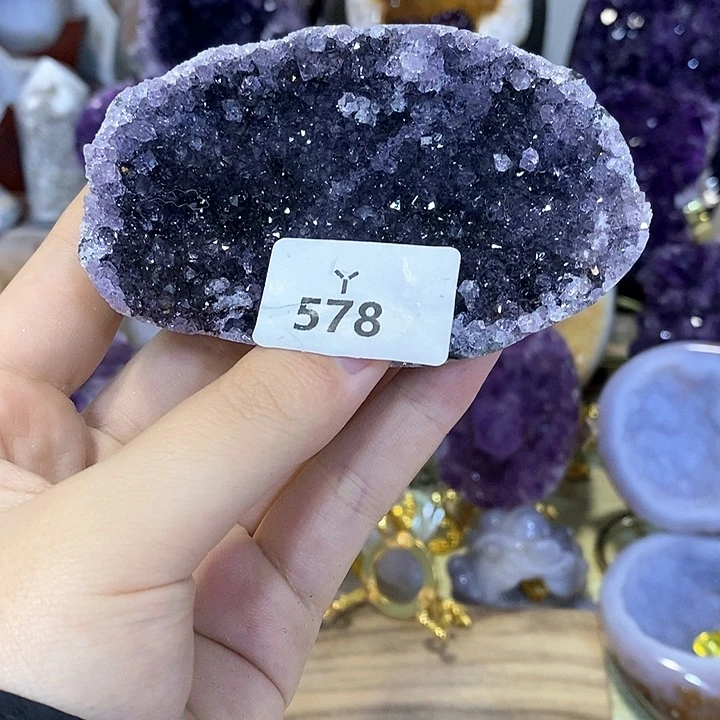 未镶嵌水晶大型摆件（非配饰）