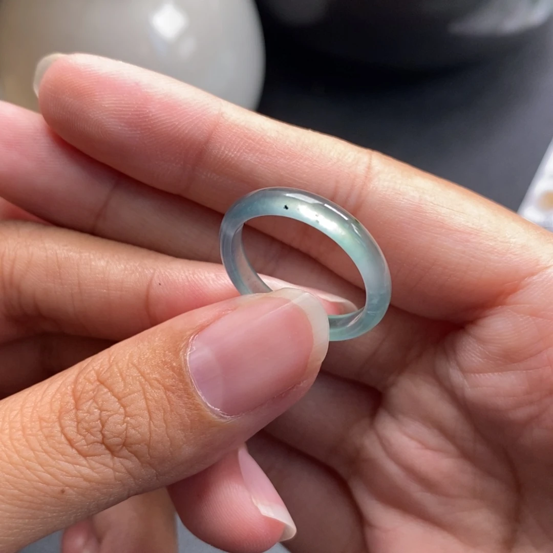 翡翠裸石冰蓝戒圈14.5有包容