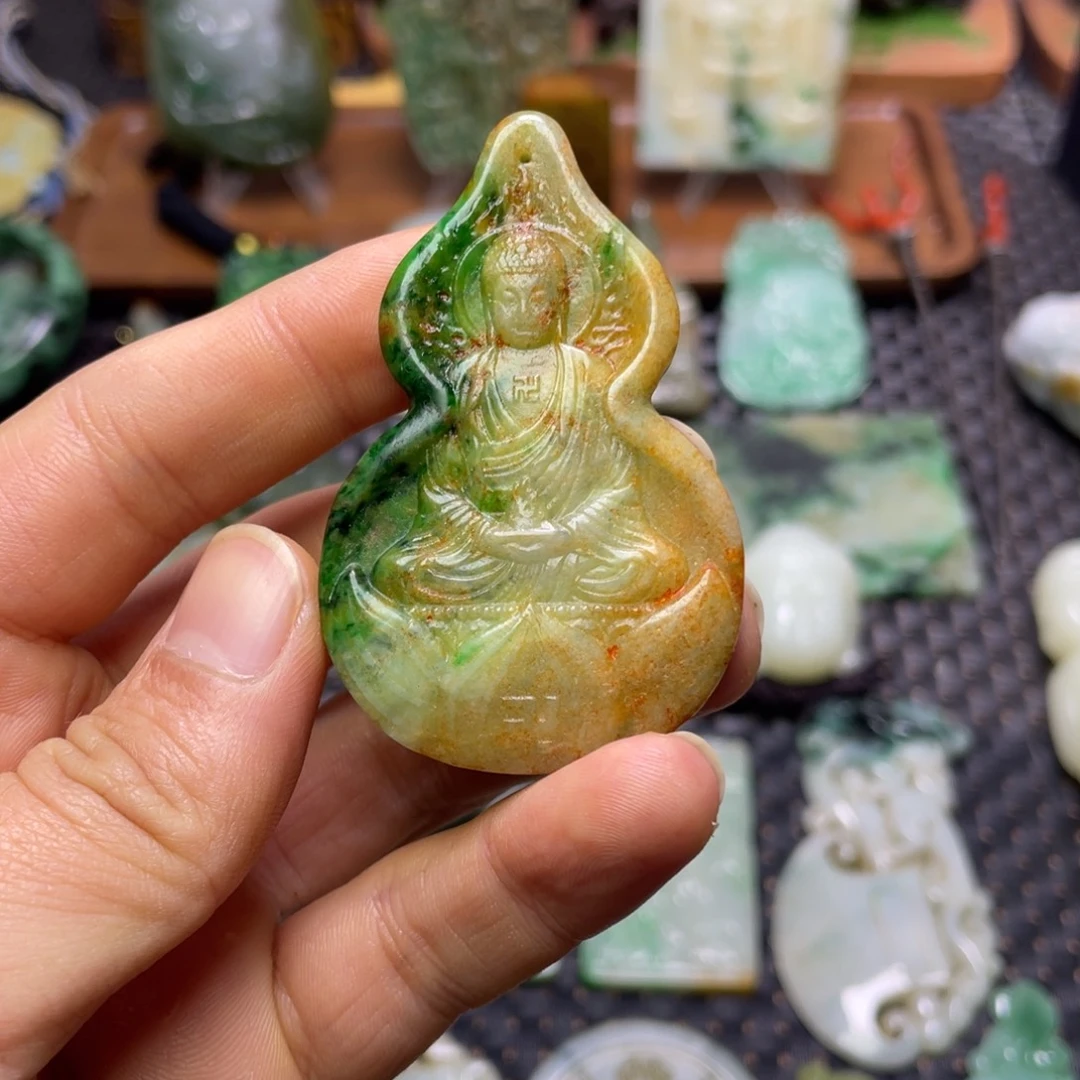 修***心翡翠未镶嵌颈饰翡翠颈饰未镶嵌