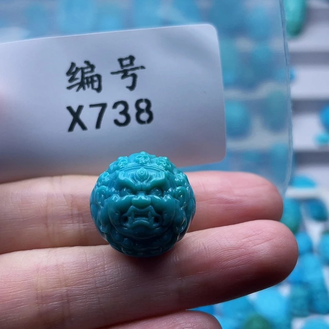 叮***叮绿松石未镶嵌珠宝奇石