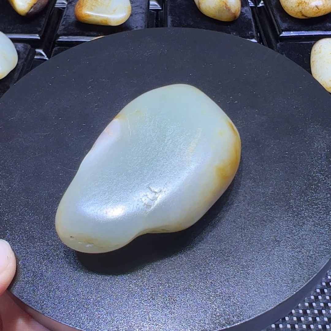 和田玉（子料）未镶嵌颈饰94克