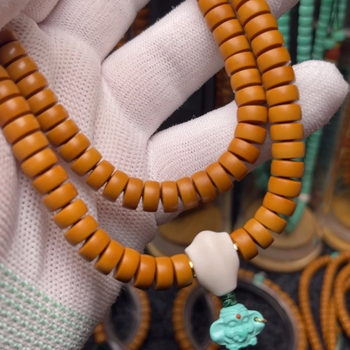 橄榄核吊坠哈哈哈