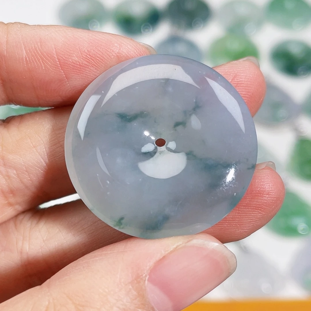 颈饰未镶嵌翡翠吊坠