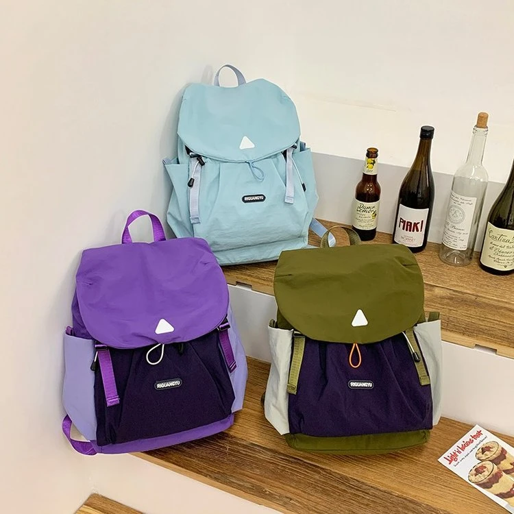 可爱拼色双肩包初中女生高中学生书包女休闲旅游轻便高颜值小背包