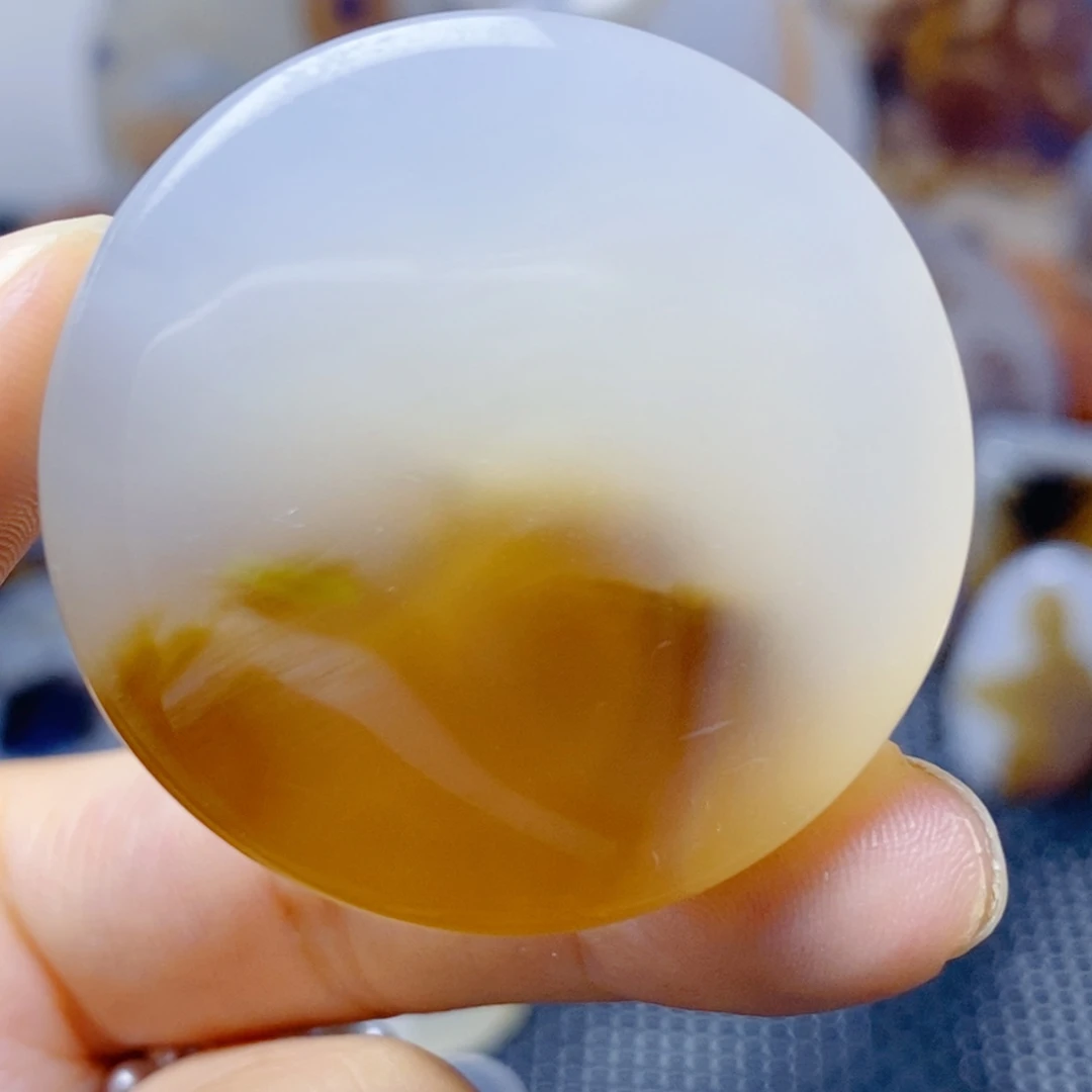 玛瑙/玉髓未镶嵌珠宝奇石
