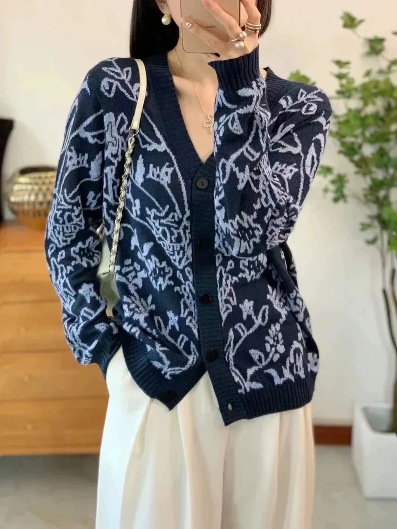 新款复古V领青花瓷重工绣花9061针织开衫外套上衣